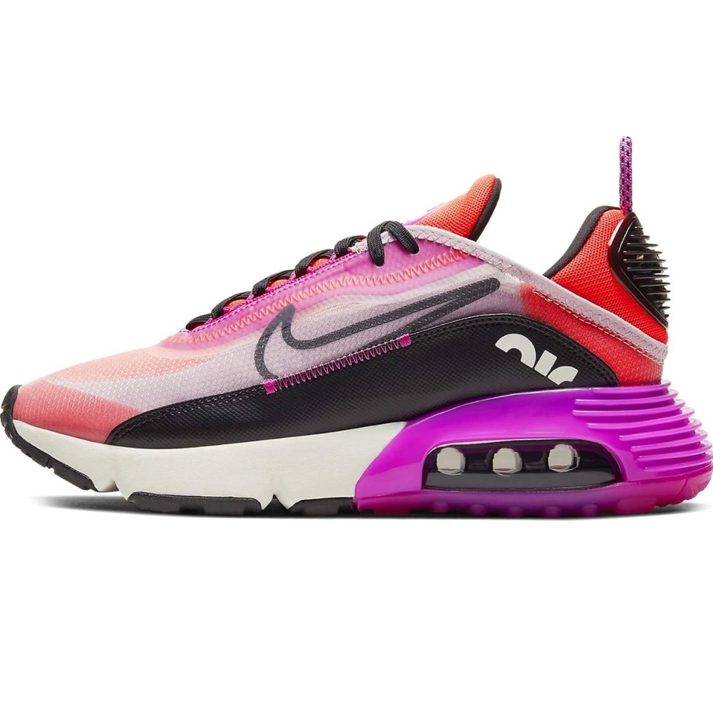 Nike Air Max 2090 Women’s Shoe size 9.5